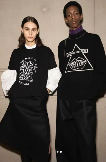 사카이 x 곤즈 (사카이 x 곤즈) 티셔츠