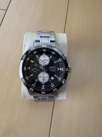 SEIKO 크로노그래프 100m 방수 손목시계