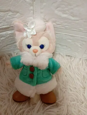 리나벨 윈터 트윙클링 타운 인형 배지
