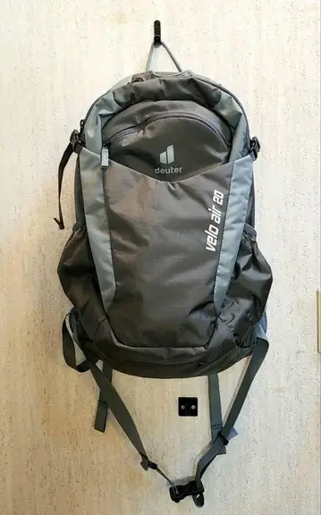 DEUTER VELO AIR 20 도이터 벨로 에어 20 백팩