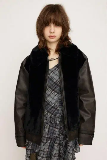 sly 슬라이 FAUX FUR DOCKING G-1 자켓