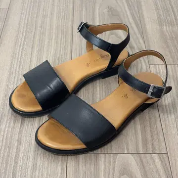 아녜스베 agnes b 가죽 샌들 블랙 23cm