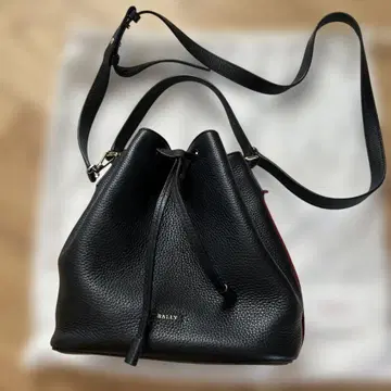 BALLY 블랙 스트라이프 숄더백