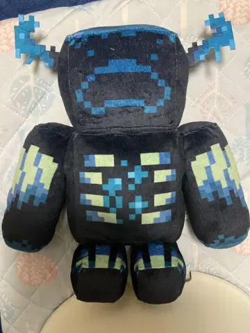 마인크래프트 워든 봉제 인형