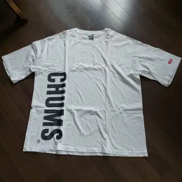 CHUMS 화이트 티셔츠