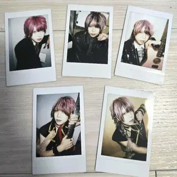 MAQIA / Rides In ReVellion TaJI 폴라로이드