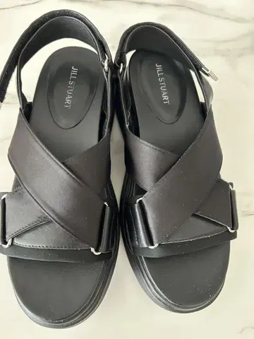 23.5cm JILL STUART 블랙 샌들 크로스 스트랩