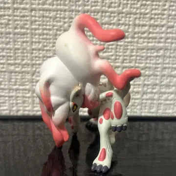 포켓몬 몬코레 비취의 모습