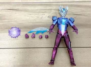 발광 개조 S.H.Figuarts 울트라맨 사가 피규아츠