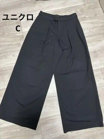 [ 완판템 ] 유니클로C 턱 와이드 팬츠 블랙 M