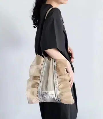 BROWN THEATRE PRODUCTS 별주 메쉬 프릴 슈즈백