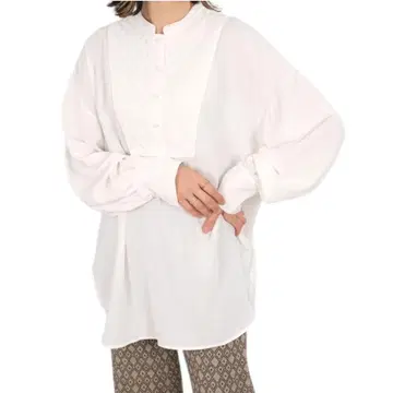 ANDJ 동일 형태 퀼팅 요크 밴드 카라 브자무 블라우스 새상품
