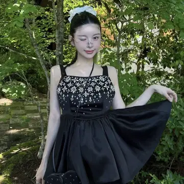 Darich 다리치 쥬얼리 플레어 튜닉 블랙 비쥬 새상품