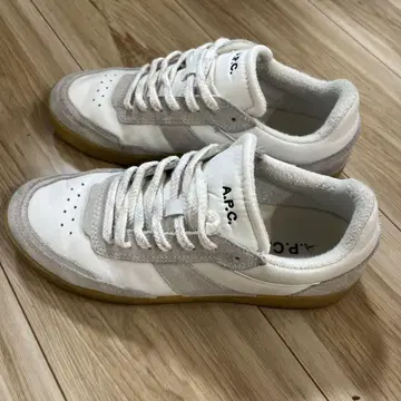 아페쎄 PLAIN 스니커즈 화이트