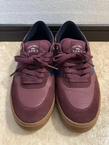 반스 버건디 스니커즈