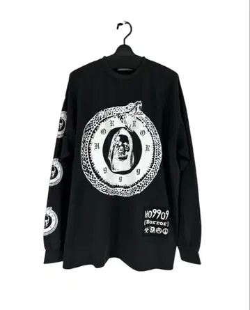 이번 시즌 25ss 완판 KIDILL PATCH LONG SLEEVE T