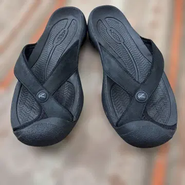 KEEN 남성용 와이메아 TG 샌들 BK US9