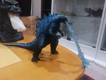 S.H.MonsterArts 고질라 (2019) 포스터 컬러