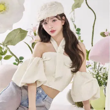 darich 홀터넥 오프숄 트위드 상의