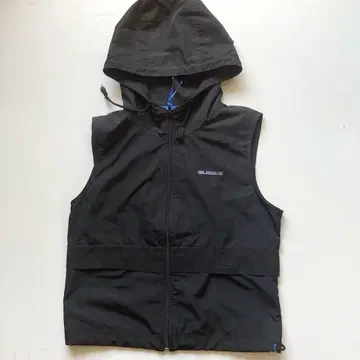 vintage GUESS reflecter vest !