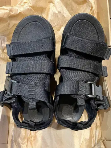 Teva 허리케인 앰프솔 가이라 블랙