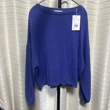 AZUL 스웨터