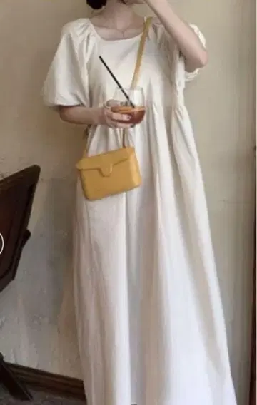 미사용 택 포함 원피스 아이보리 반팔 셔츠 원피스 리본