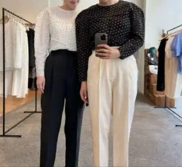 OHGA 턱 테이퍼드 팬츠 블랙
