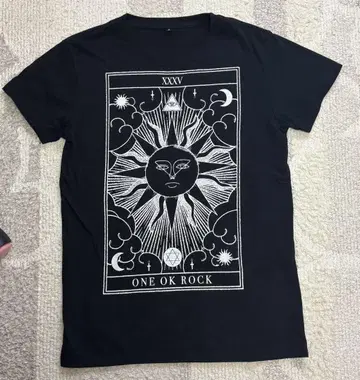 ONE OK ROCK 티셔츠 35xxxv M 사이즈