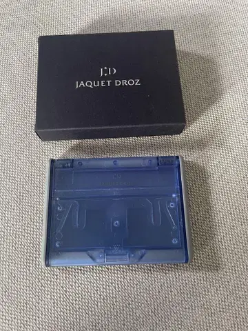JAQUET DROZ 클리어 블루 케이스 명함