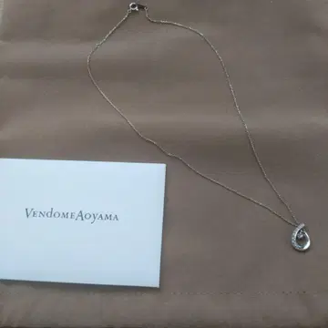 Vendome Aoyama 화이트 골드 다이아 목걸이