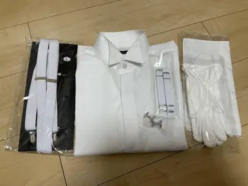 결혼식 웨딩 신랑 흰색 셔츠 장갑 서스펜더 커프스 화이트 치프