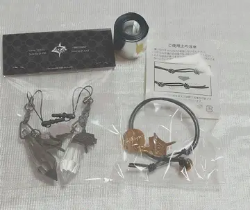 PIERROT 팬클럽 팔찌 이어폰 잭 은색 테이프