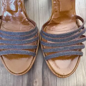 Marc Jacobs 스트랩 샌들 브라운 힐 10.5cm