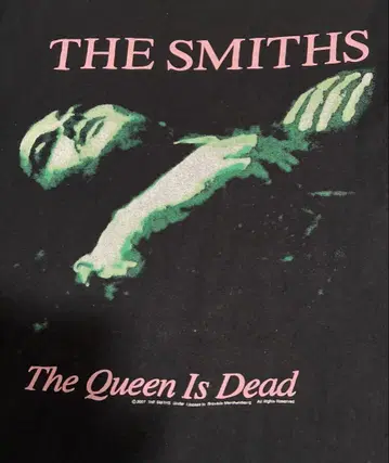 THE SMITHS 티셔츠 The Queen Is Dead