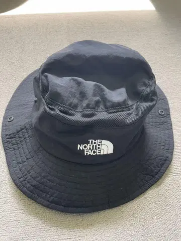 THE NORTH FACE 블랙 버킷햇 턱 스트랩 없음 XL