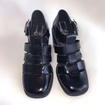 새상품급 제프리 캠벨 가죽 그라지이터 샌들 23cm