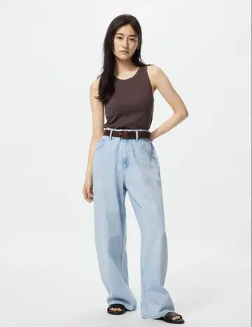 UNIQLO 24 온라인 한정 짧은 기장 배기 커브 진