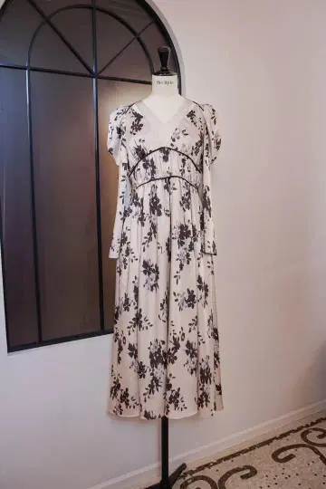 Muse Floral Cut-Out Dress