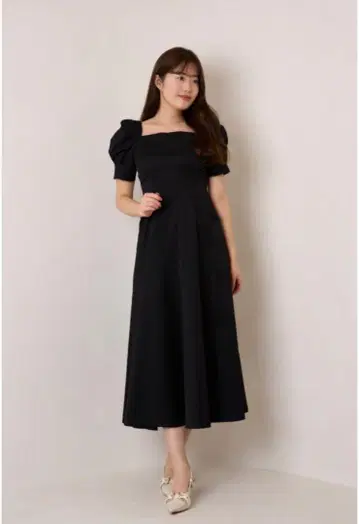 Herlipto Troncais 퍼프 슬리브 드레스 새상품
