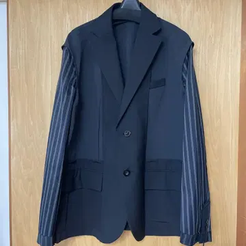 Sacai 24SS 수팅 자켓 나일론 테일러드 자켓