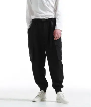 Y-3 블랙 사루엘 카고 팬츠