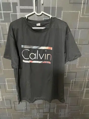 Calvin 블랙 로고 티셔츠