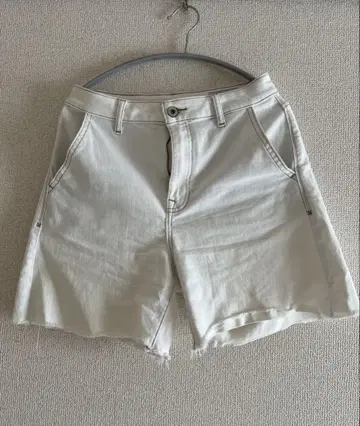 대만 브랜드 SISJEANS 화이트 데님 숏팬츠 컷오프 S 사이즈