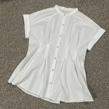 PLST 플라스테 펄 버튼 페플럼 블라우스 size:M 화이트