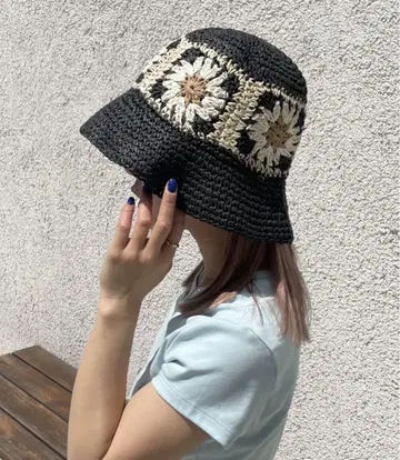 카스타네 꽃무늬 밀짚모자