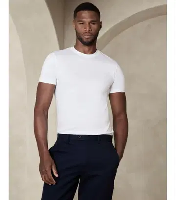 BANANA REPUBLIC LUXE TOUCH 크루넥 티셔츠