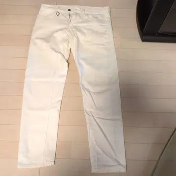 새상품급 디자인 웍스 화이트 스트레이트 데님 46 DESIGNWORKS