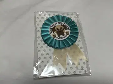 배지