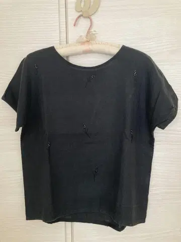 비즈 자수 무스카리 린넨 풀오버